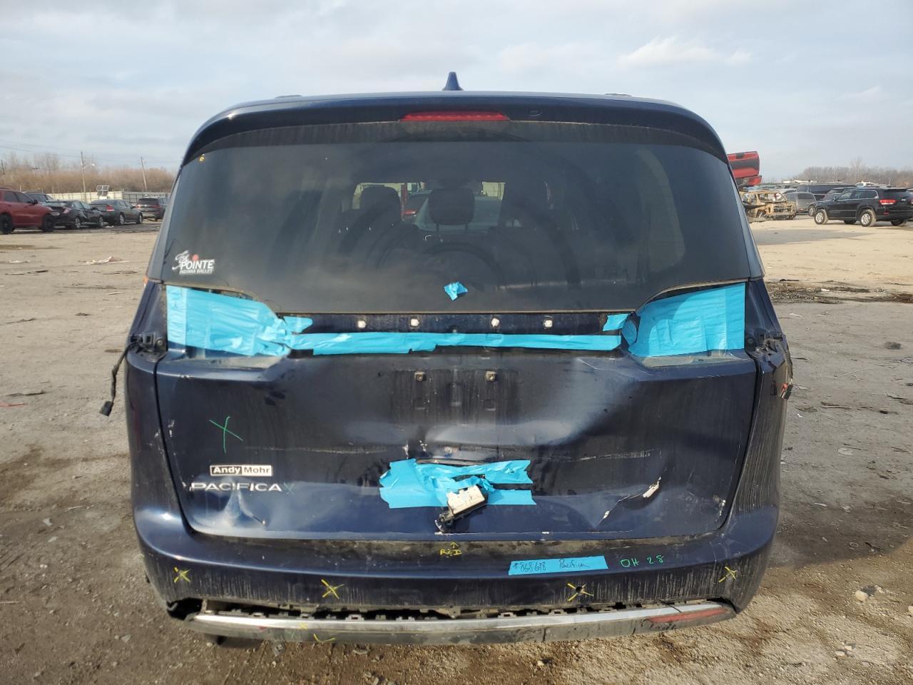 2017 CHRYSLER PACIFICA T - Image 6