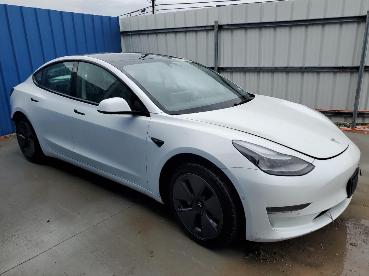 2022 TESLA MODEL 3 - Image 4