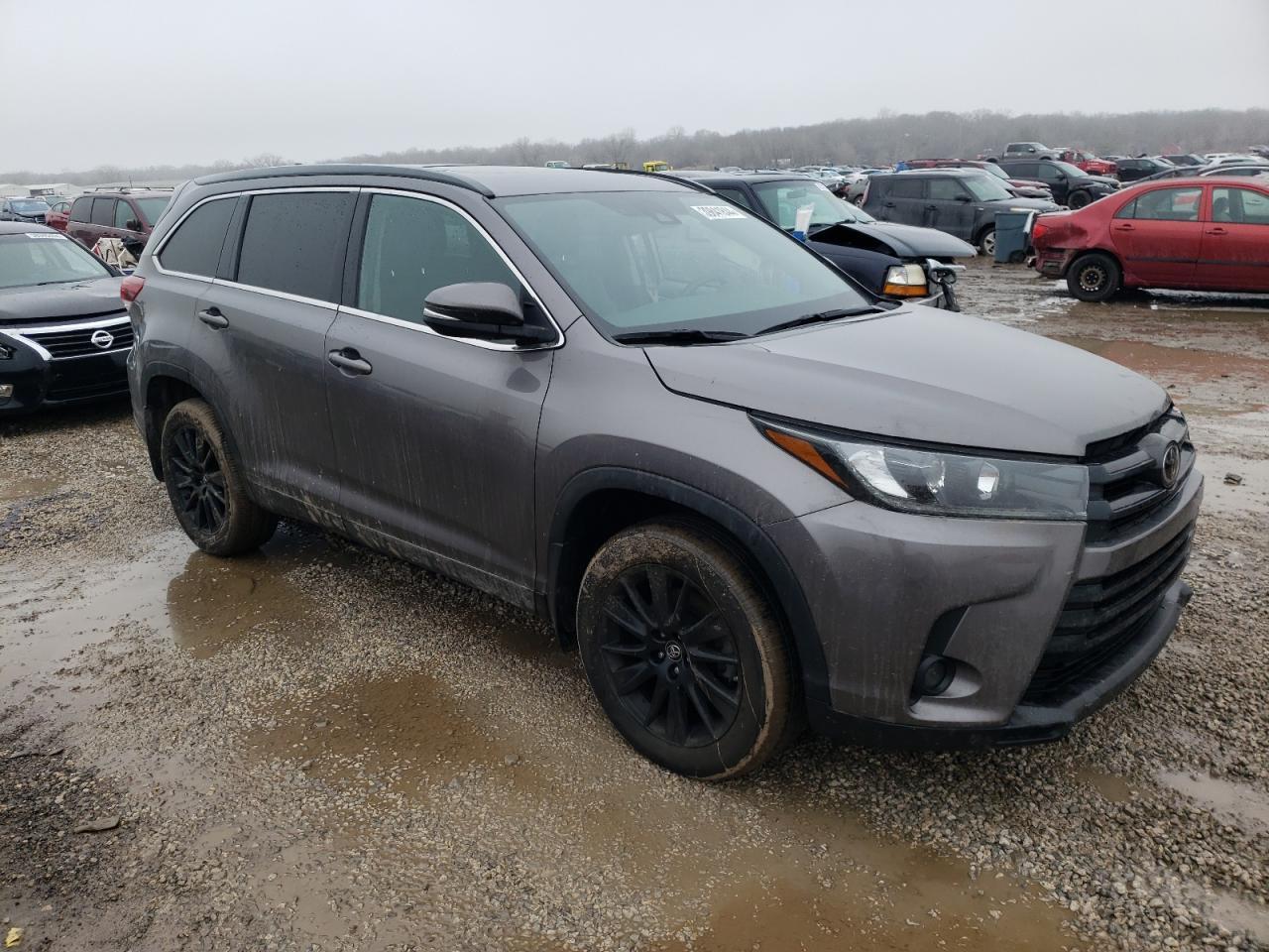 2019 TOYOTA HIGHLANDER - Фото 4