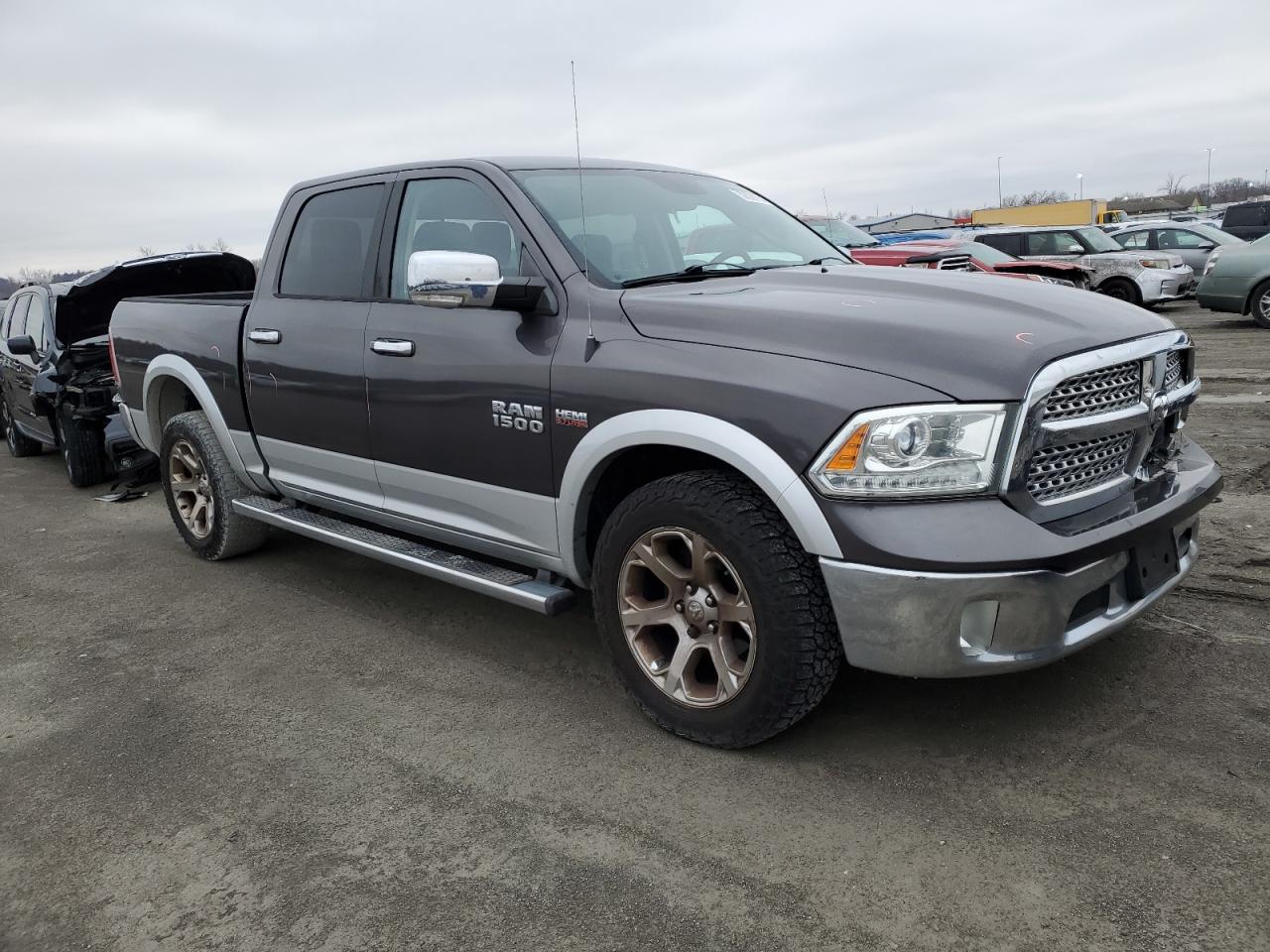 2014 RAM 1500 LARAM - Image 4