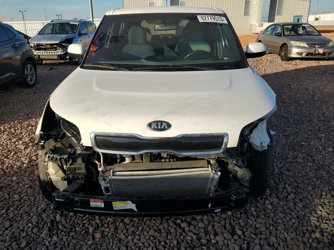 2016 KIA SOUL + - Image 5
