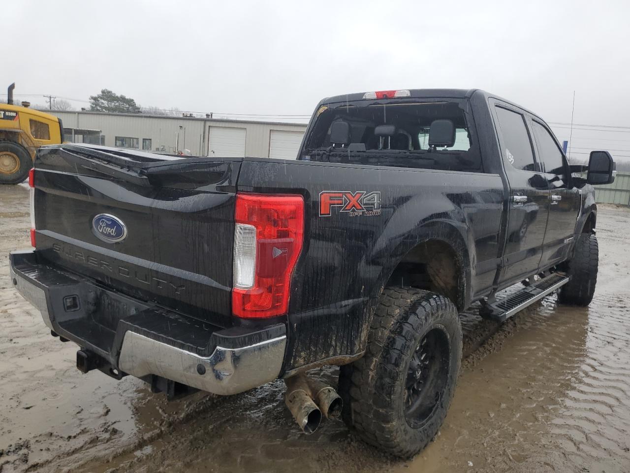 2017 FORD F250 SUPER - Image 3