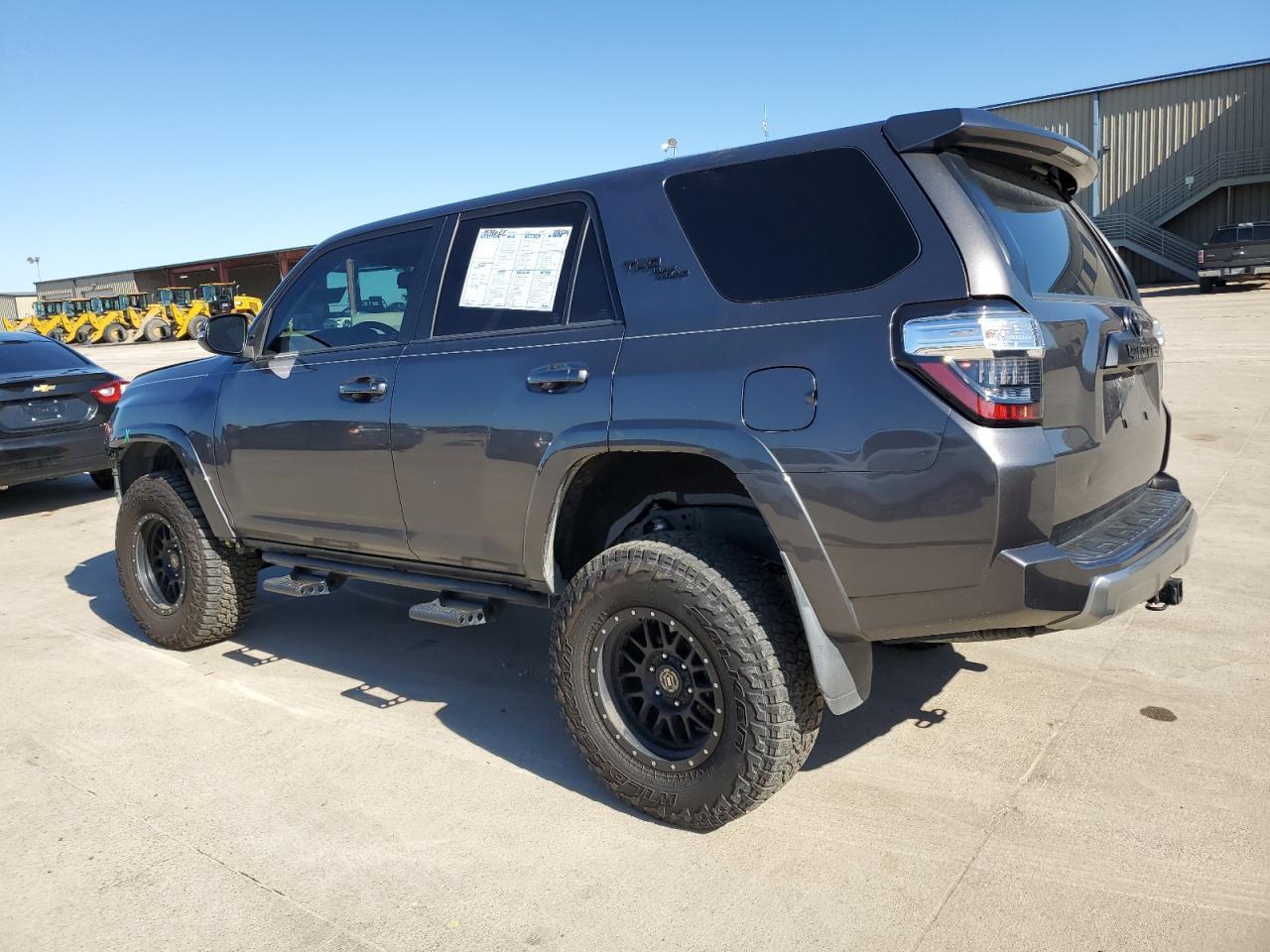 2018 TOYOTA 4RUNNER SR - Фото 2