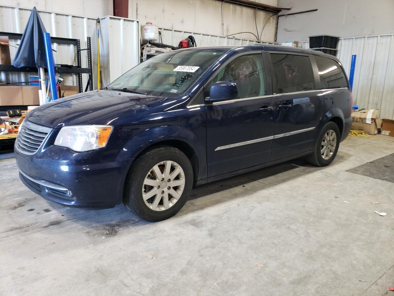 2014 CHRYSLER TOWN & COU