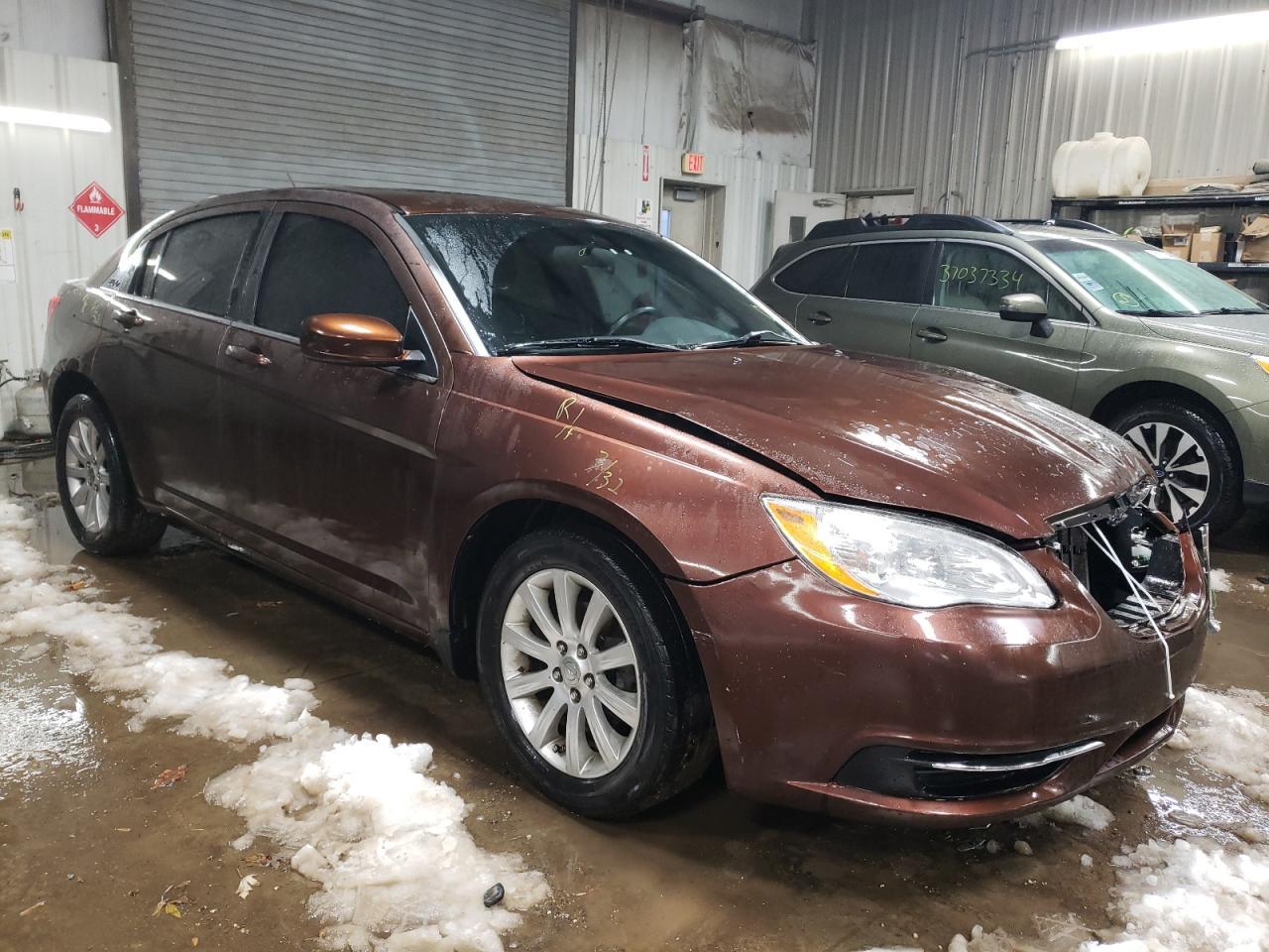 2012 CHRYSLER 200 TOURIN - Фото 4