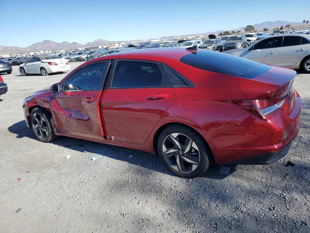 2023 HYUNDAI ELANTRA SE - Image 2