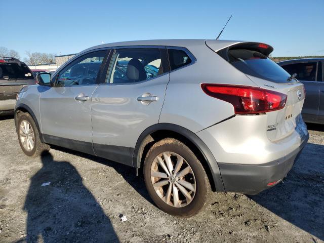 2017 Nissan Rogue Sport S - Image 2