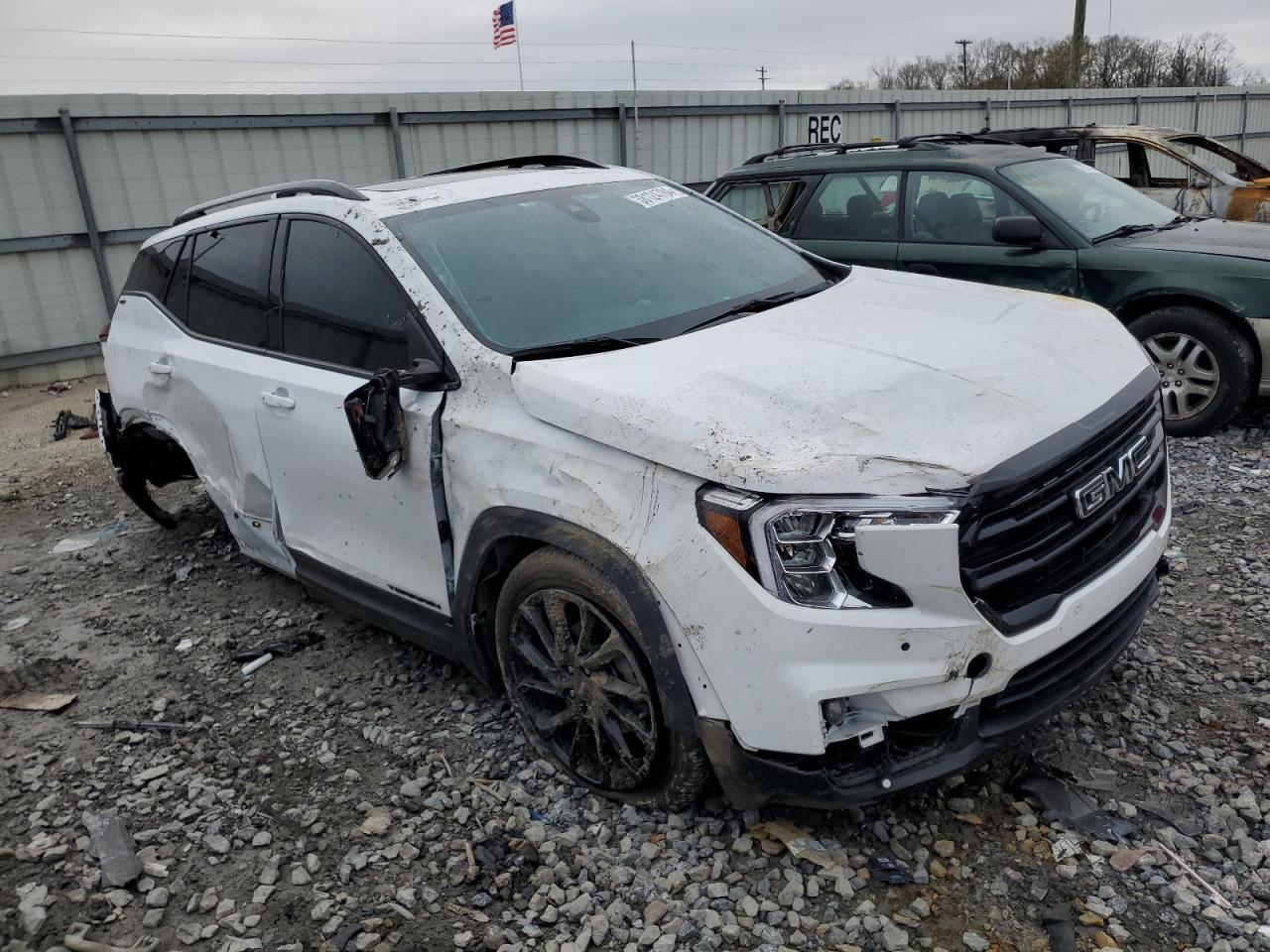 2023 GMC TERRAIN SL - Фото 4