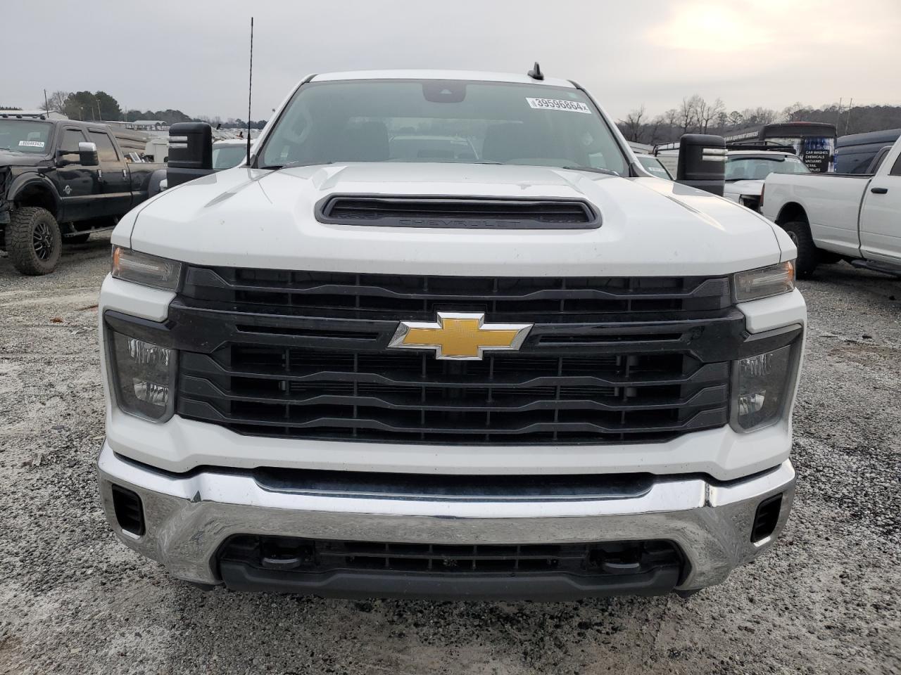 2024 CHEVROLET SILVERADO - Image 5