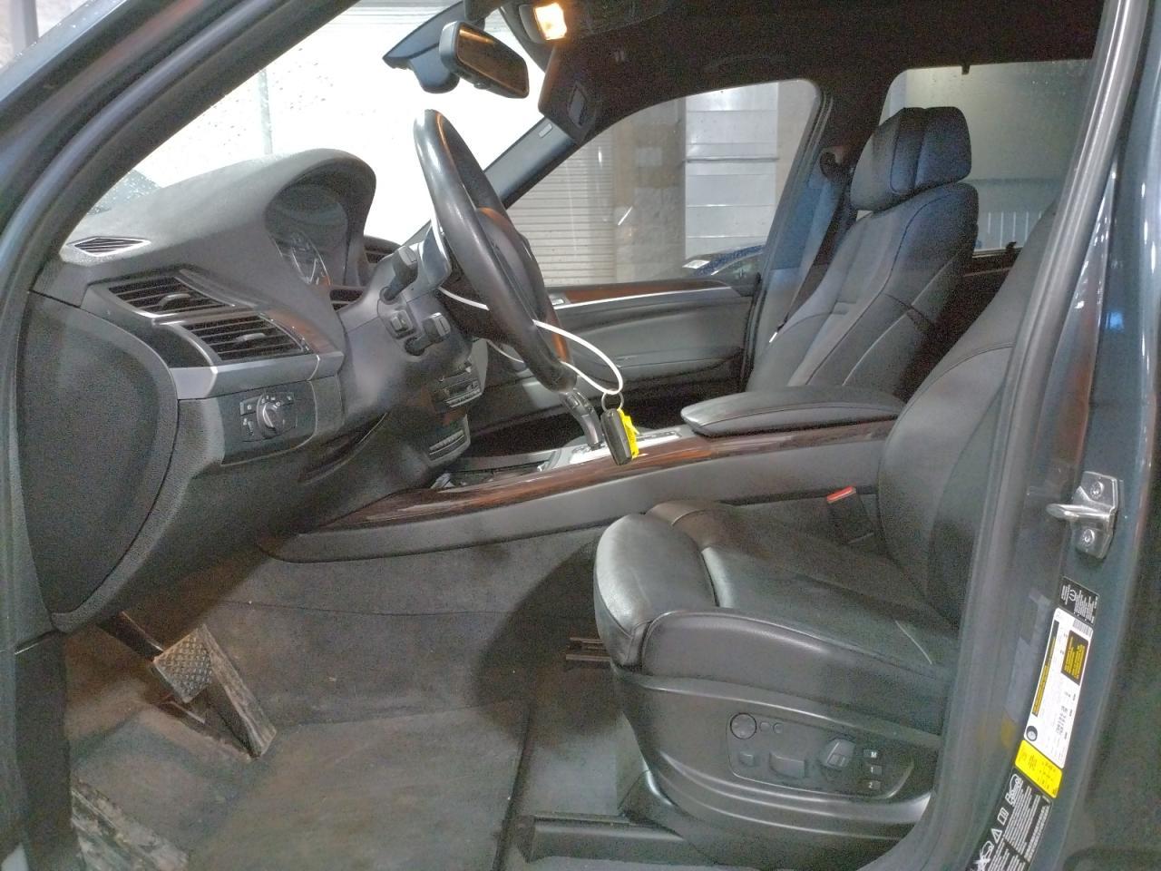 2013 BMW X5 XDRIVE5 - Image 7