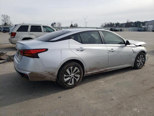 2022 Nissan Altima S - Image 3