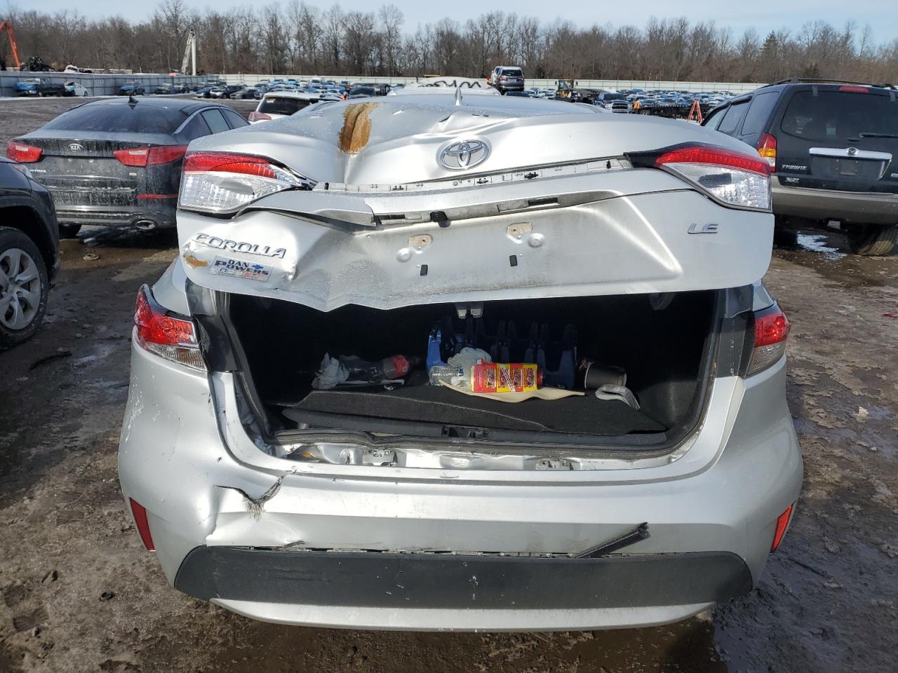 2021 TOYOTA COROLLA LE - Image 6