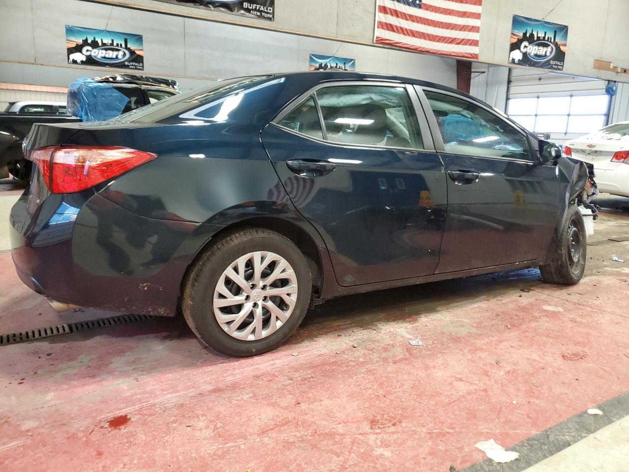 2018 TOYOTA COROLLA L - Image 3