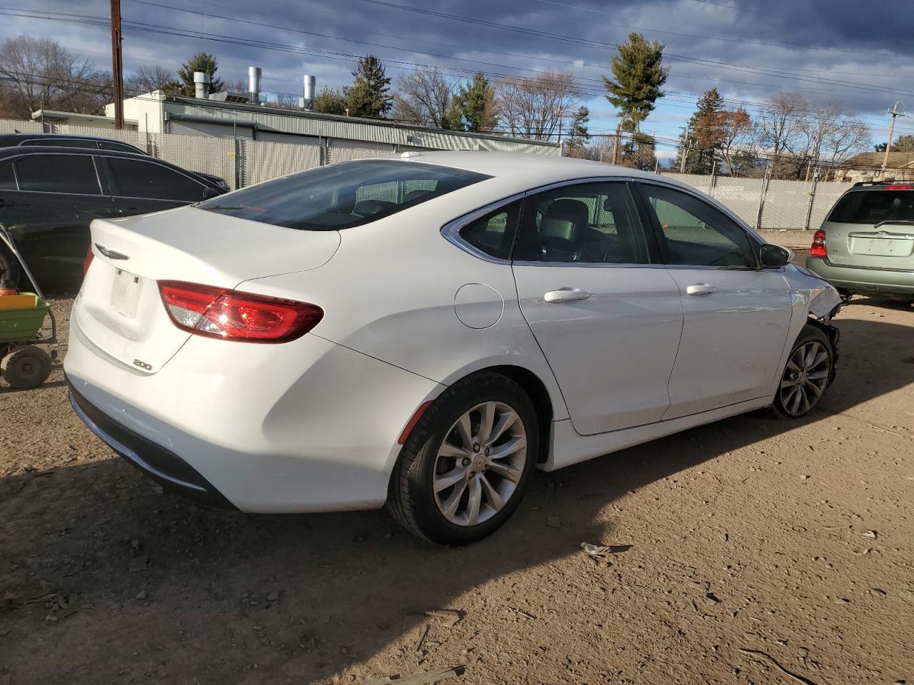 2015 CHRYSLER 200 C - Фото 3