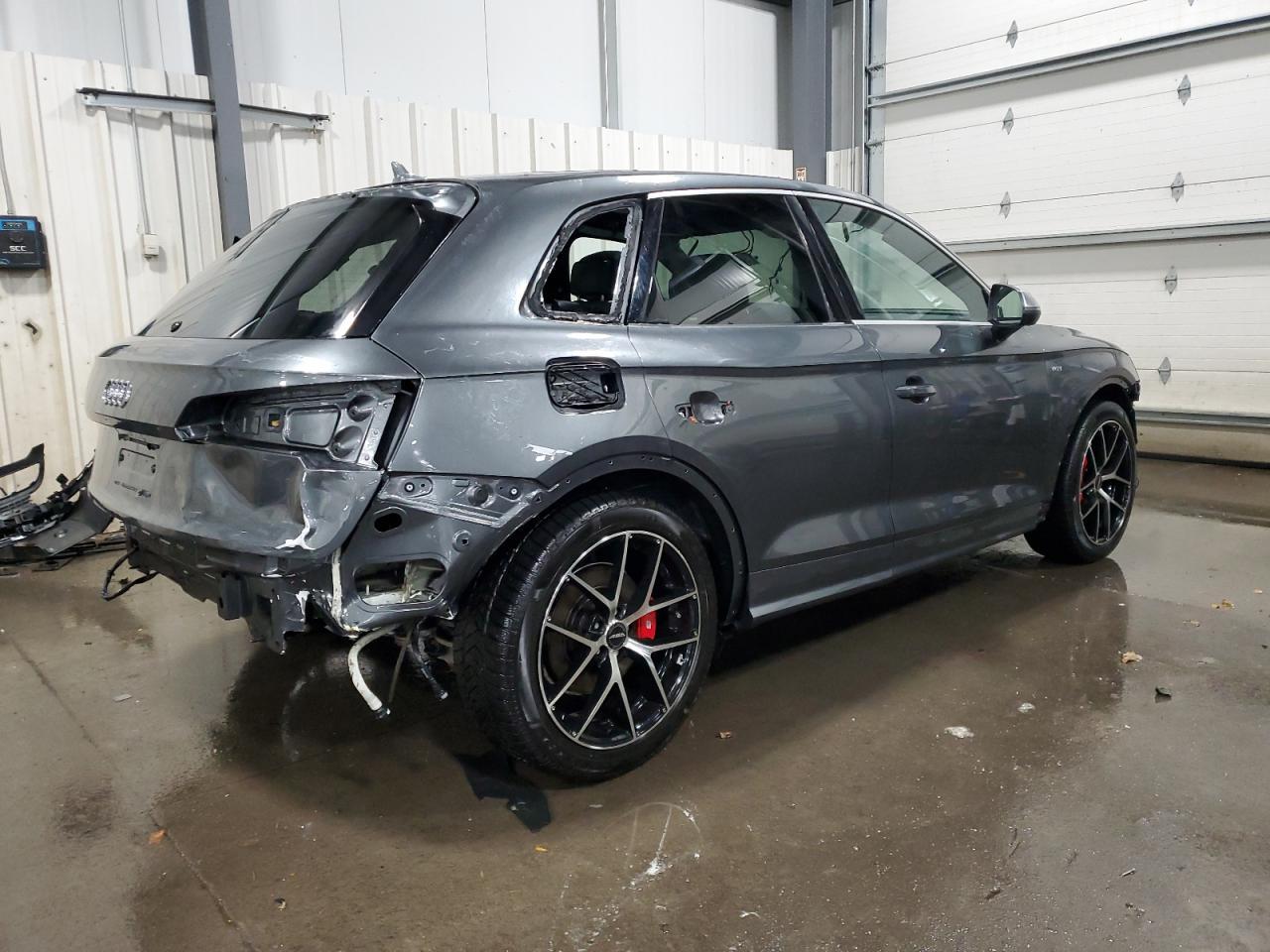 2018 AUDI SQ5 PRESTI - Image 3