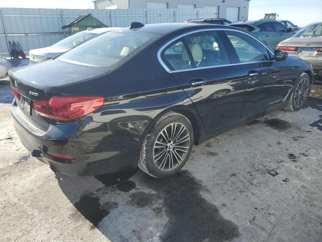 2017 BMW 530 Xi - Image 3