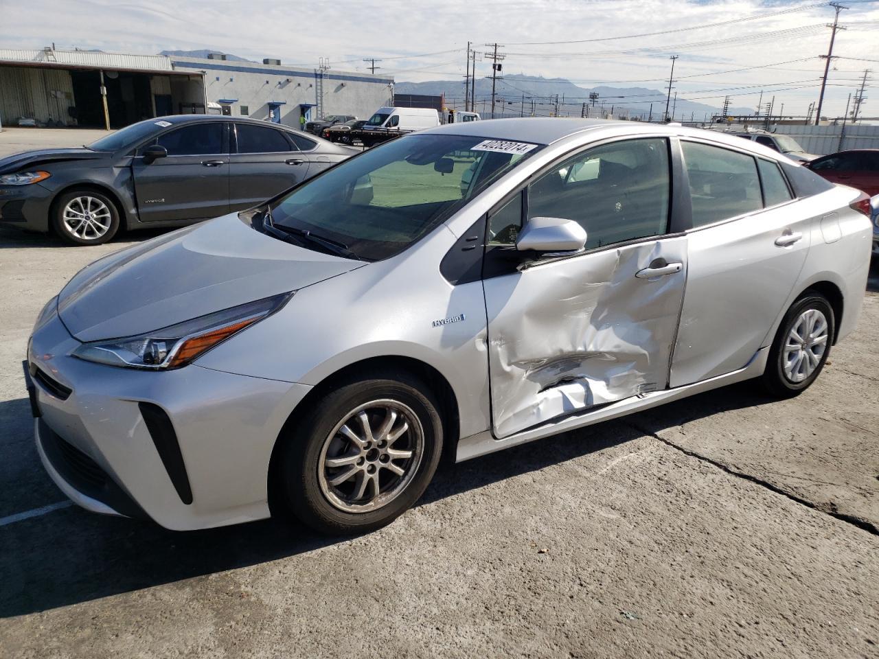 2021 TOYOTA PRIUS SPEC car image