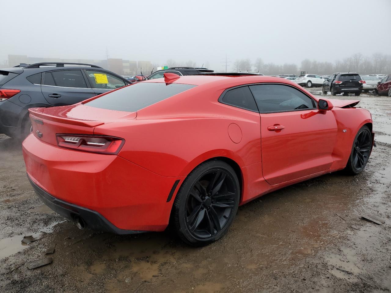 2018 CHEVROLET CAMARO LT - Image 3