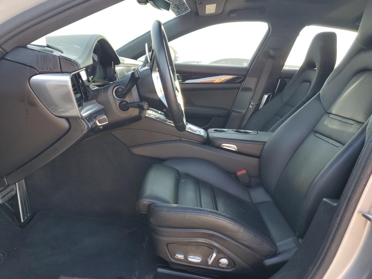 2018 PORSCHE PANAMERA 4 - Image 7