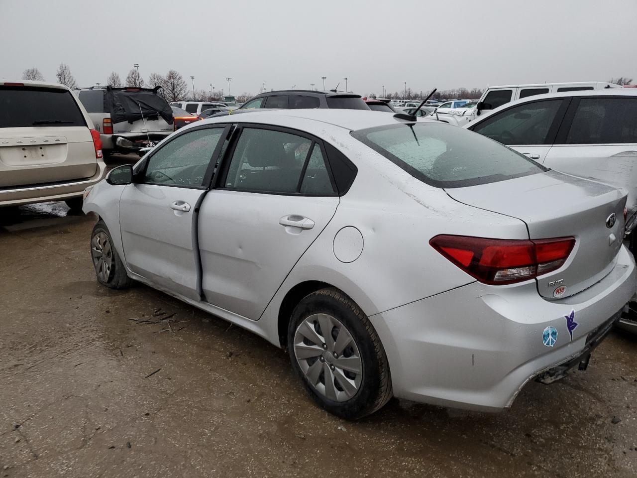 2020 KIA RIO LX - Фото 2