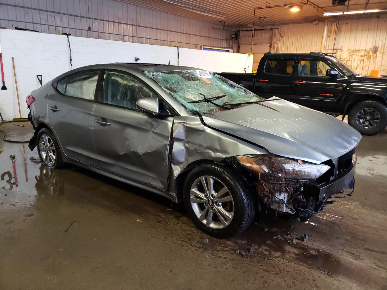 2018 HYUNDAI ELANTRA SE - Фото 4