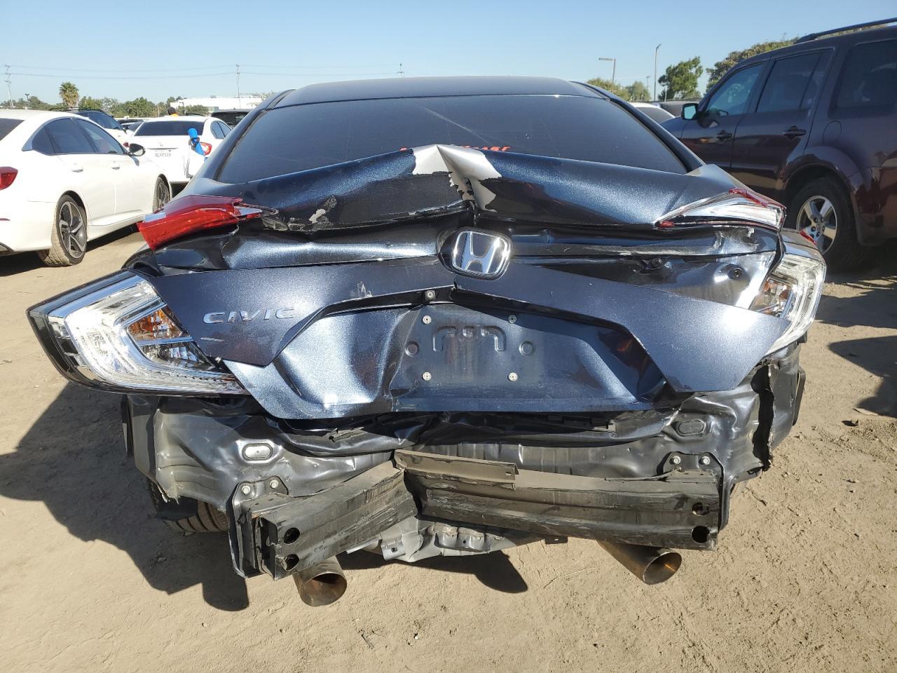 2017 HONDA CIVIC LX - Image 6