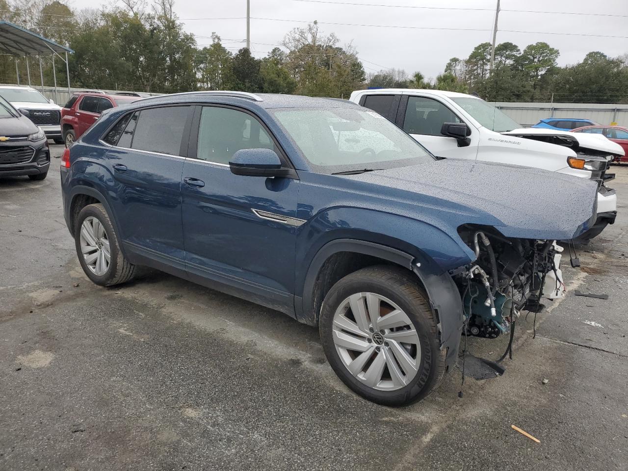 2022 VOLKSWAGEN ATLAS CROS - Image 4