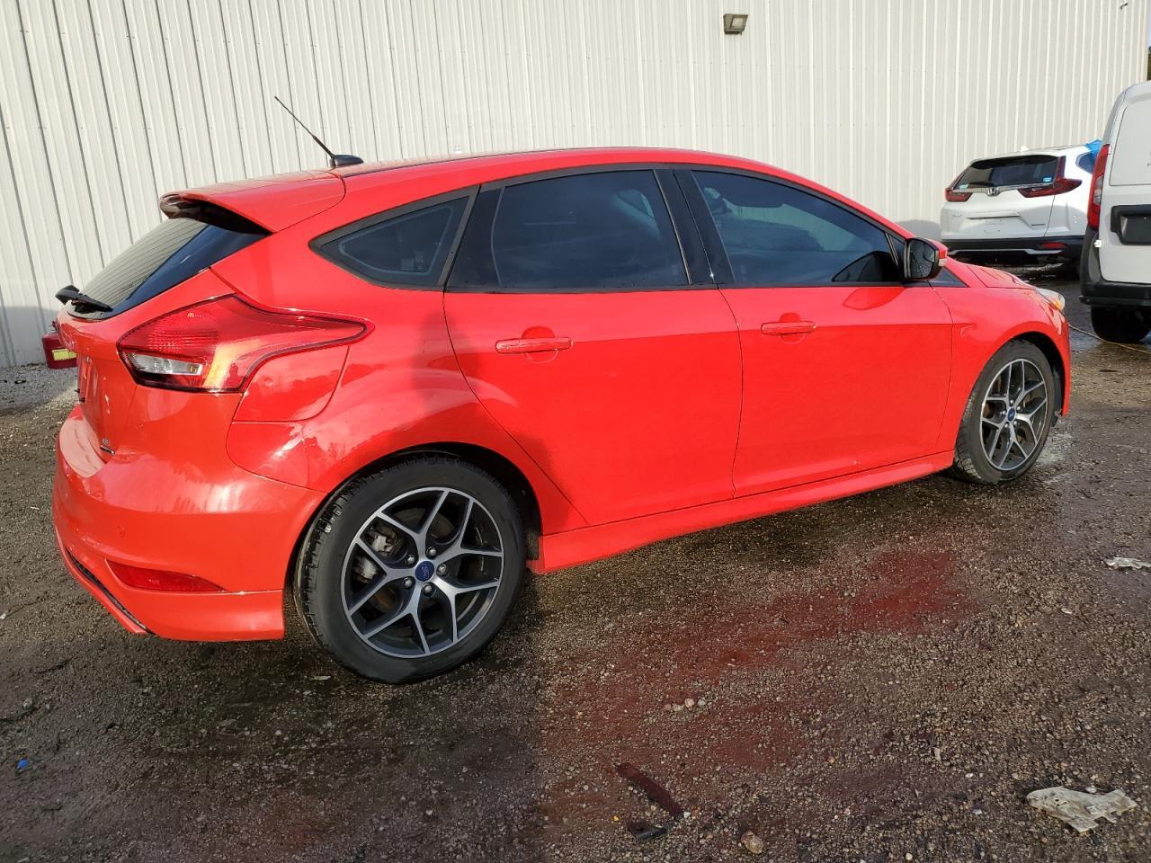 2016 FORD FOCUS SE - Фото 3