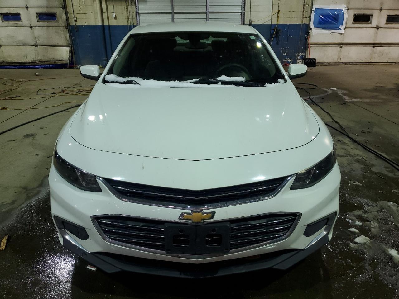 2017 CHEVROLET MALIBU LT - Image 5