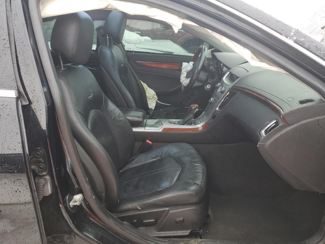 2011 CADILLAC CTS LUXURY - Image 7