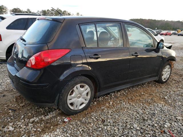 2010 Nissan Versa S - Фото 3