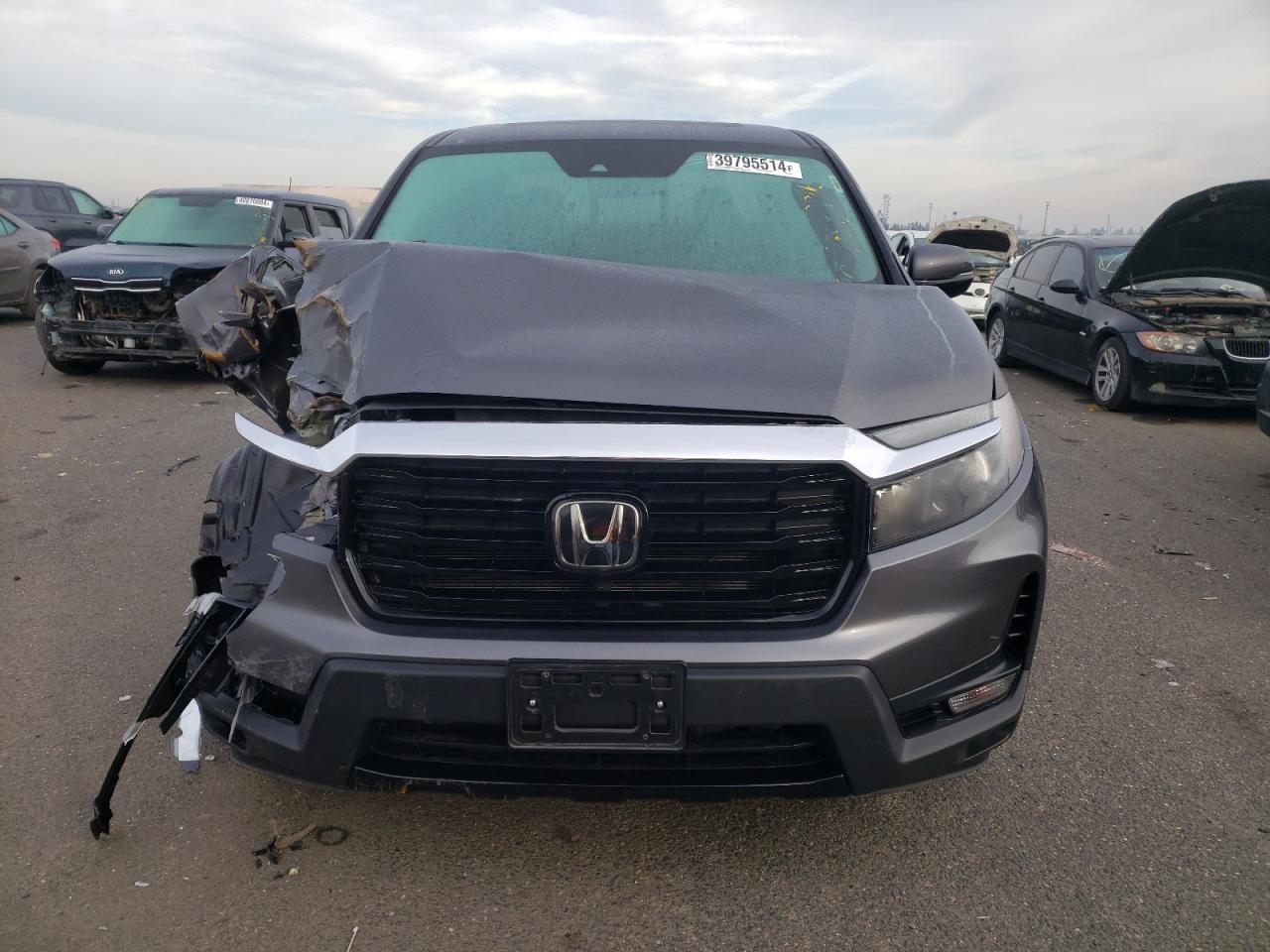 2022 HONDA RIDGELINE - Фото 5