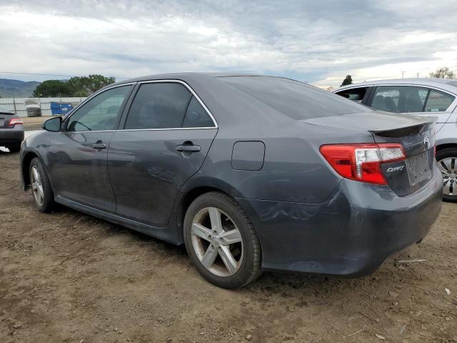2013 Toyota Camry L - Фото 2