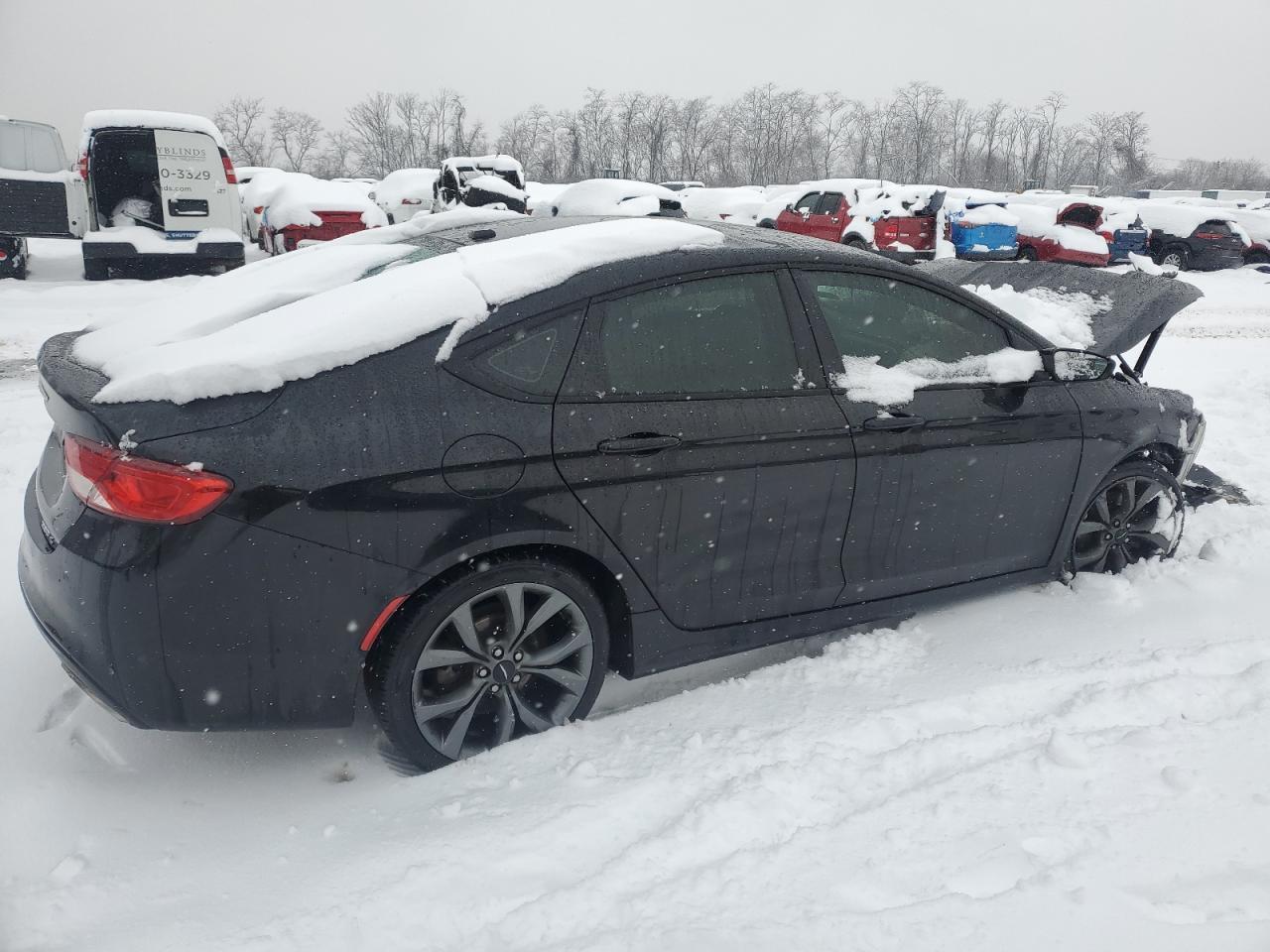 2015 CHRYSLER 200 S - Фото 3