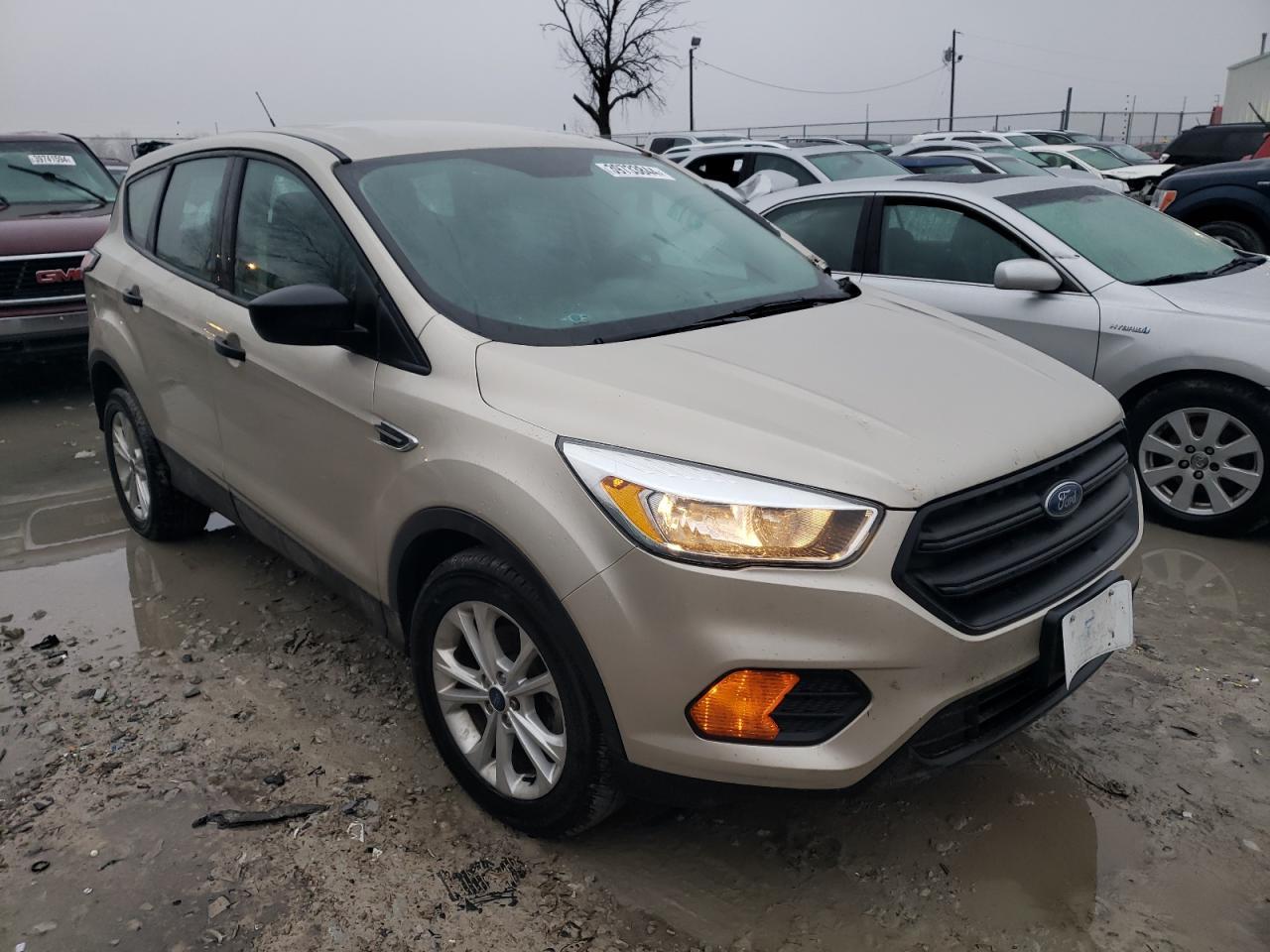2017 FORD ESCAPE S - Image 4