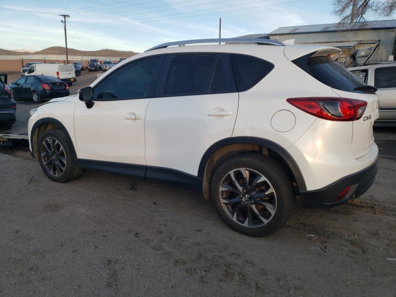 2016 MAZDA CX-5 GT - Image 2