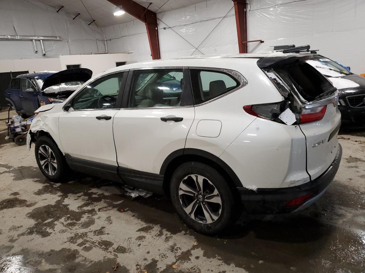 2017 HONDA CR-V LX - Фото 2