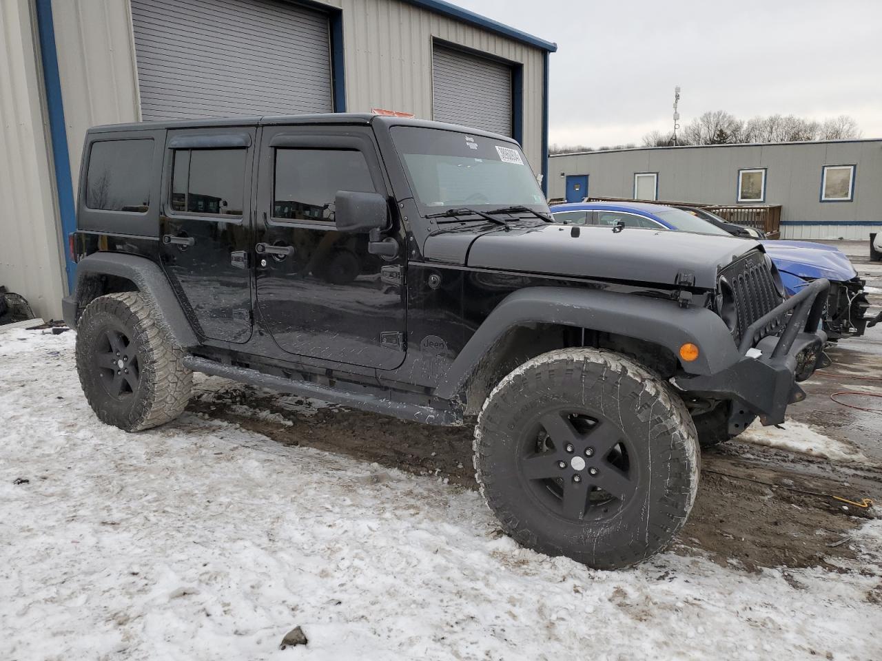 2015 JEEP WRANGLER U - Image 4