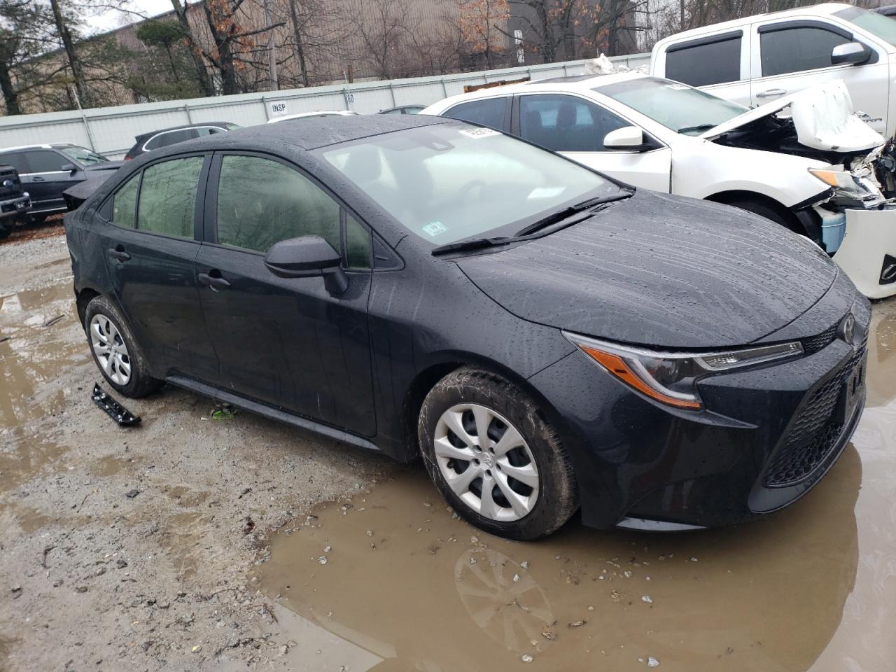 2022 TOYOTA COROLLA LE - Image 4
