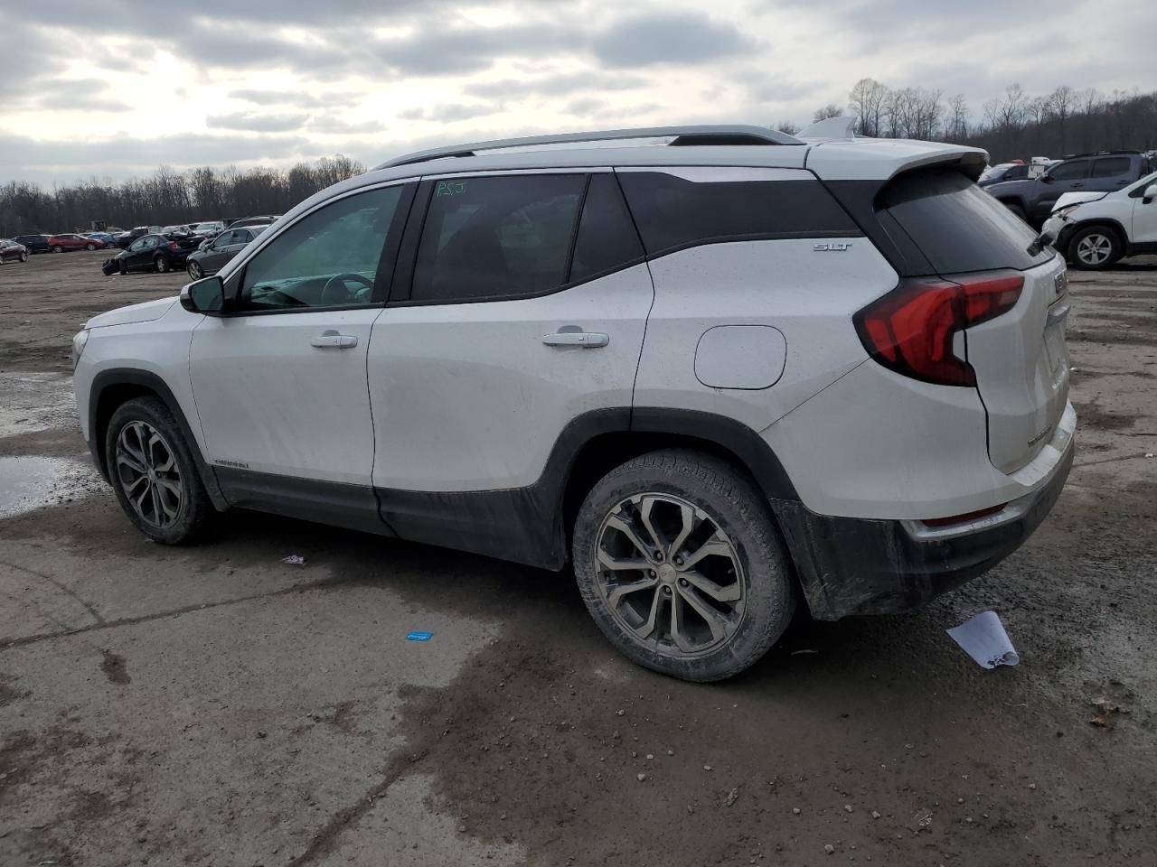 2019 GMC TERRAIN SL - Image 2
