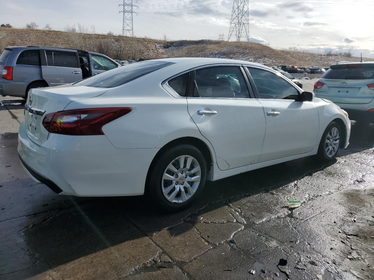 2018 NISSAN ALTIMA 2.5 - Фото 3