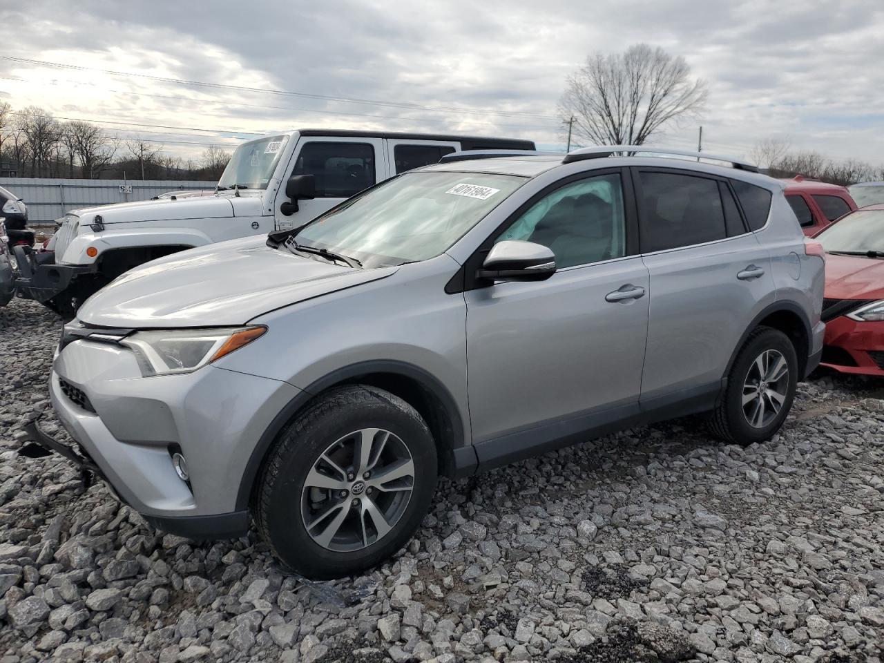2016 TOYOTA RAV4 XLE