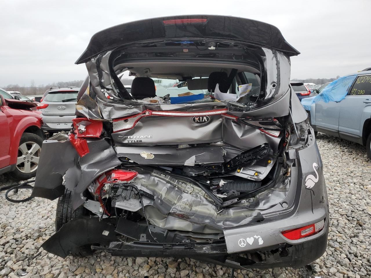 2017 KIA SPORTAGE L - Фото 6