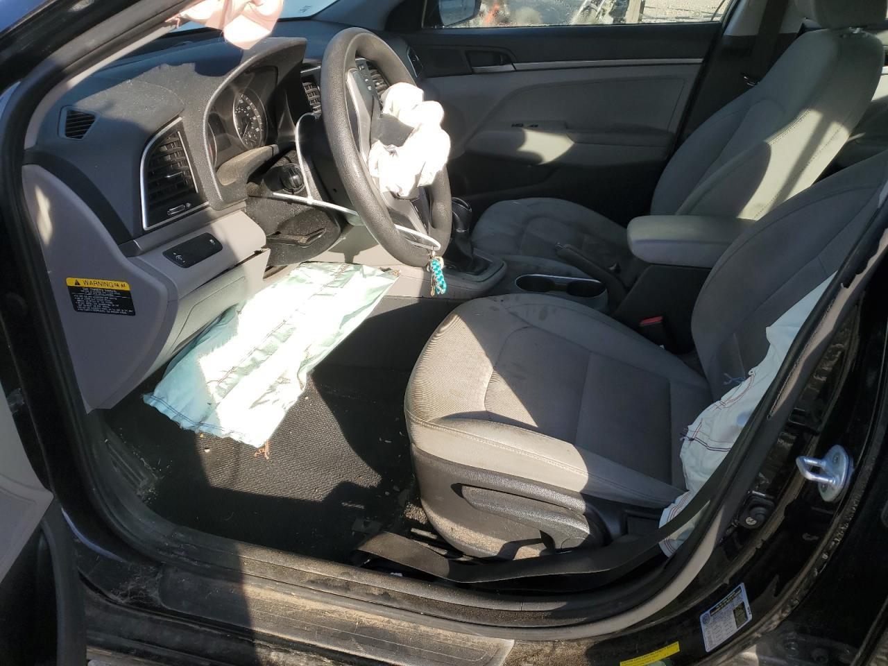 2017 HYUNDAI ELANTRA SE - Image 7