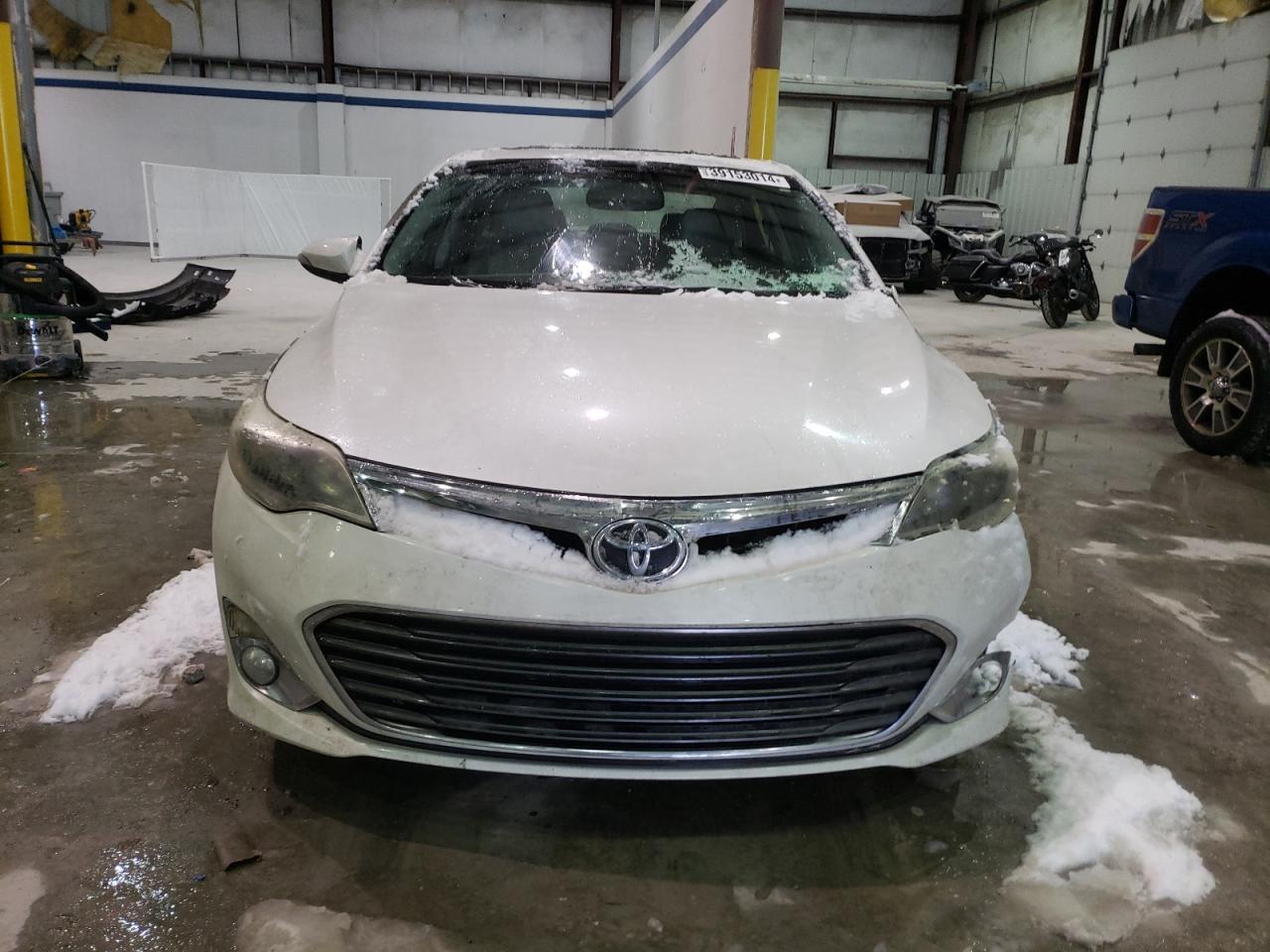 2015 TOYOTA AVALON XLE - Image 5