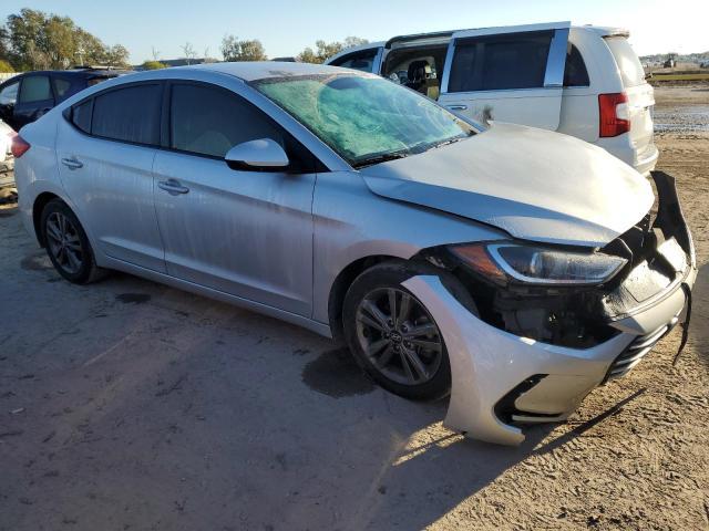 2017 Hyundai Elantra Se - Image 4