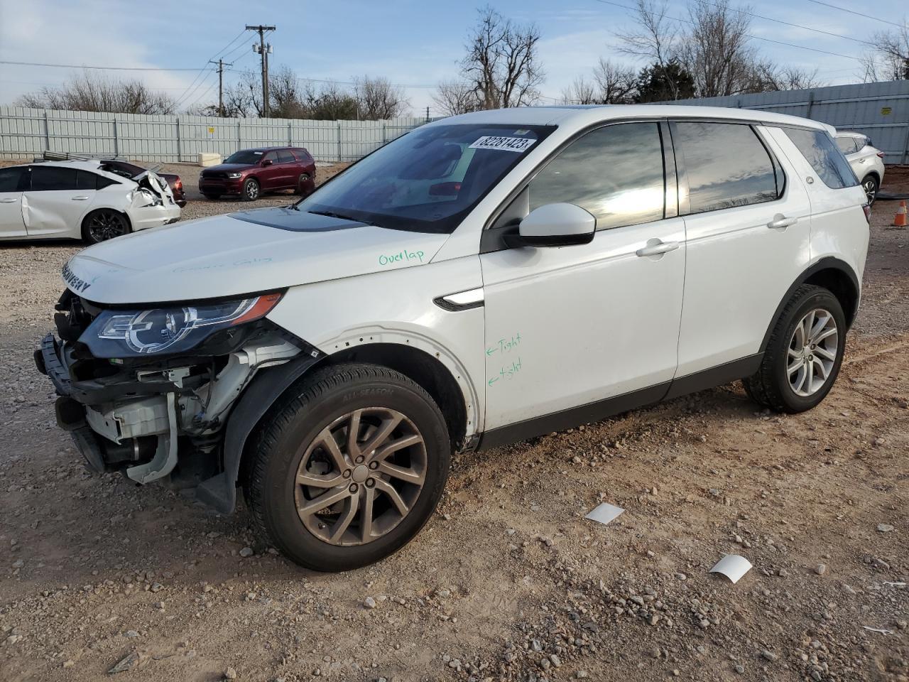 2017 LAND ROVER DISCOVERY car image