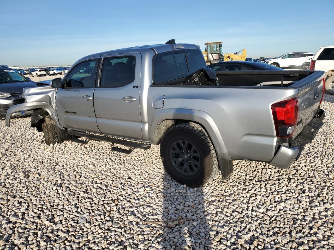 2023 TOYOTA TACOMA DOU - Фото 2
