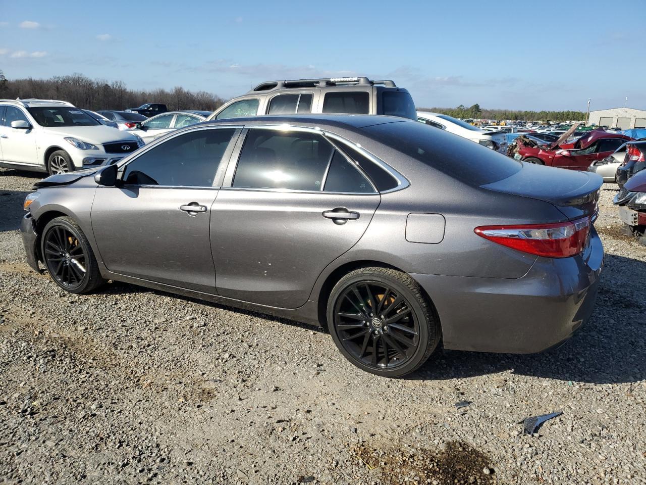 2017 TOYOTA CAMRY LE - Image 2
