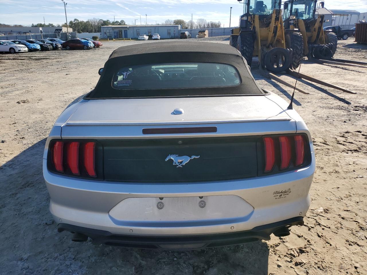 2018 FORD MUSTANG - Image 6